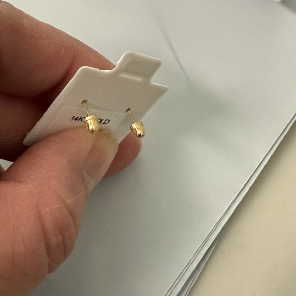 Real 14k Gold Stud Earrings - Picture 8 of 9